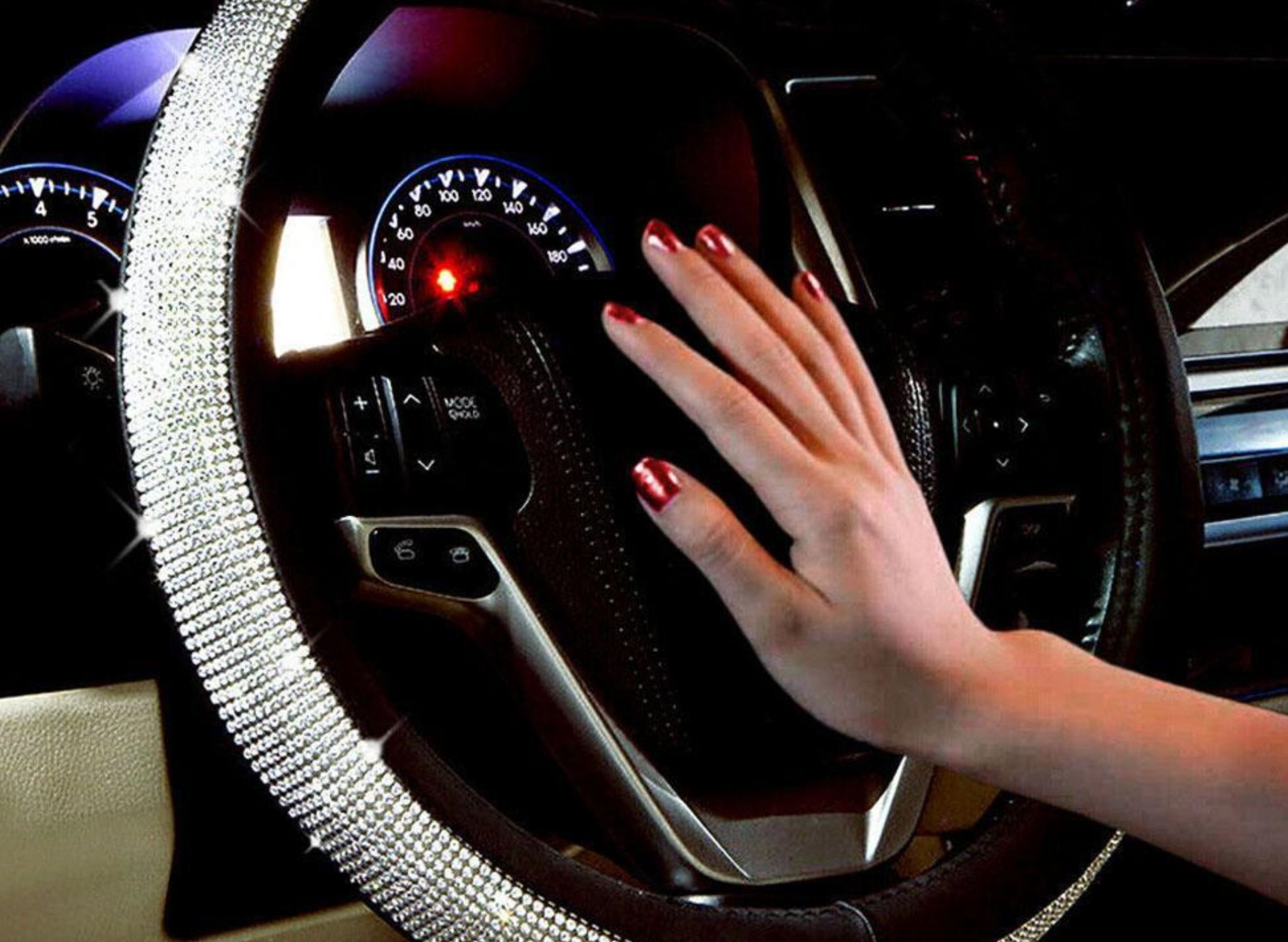 Couvre Volant en Cristal effet diamant