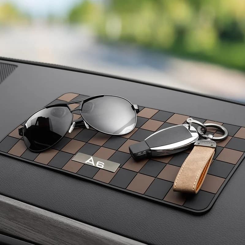 Support de Téléphone Rotatif à 360° pour Voiture avec Tapis Antidérapant en PVC