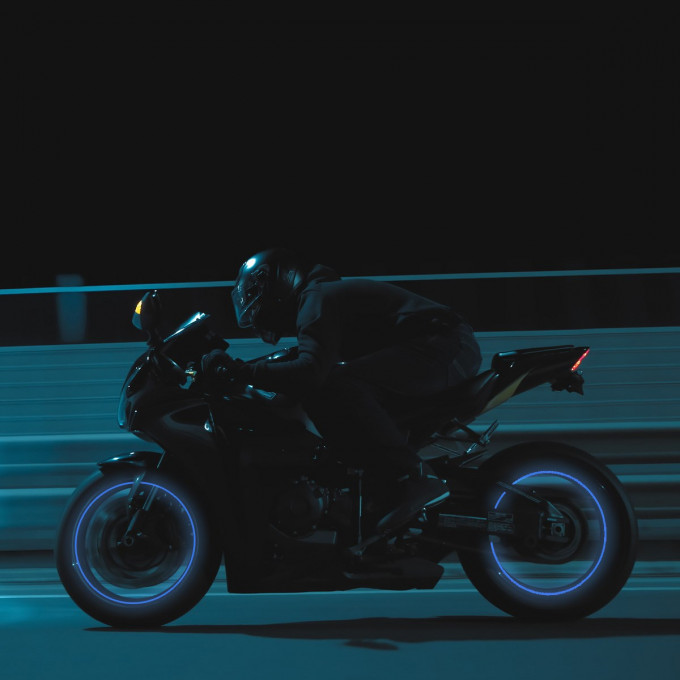 Bande Fluorescent pour les Jantes (7mmx7mt)