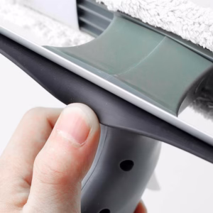 Raclette de nettoyage pour vitres 3 en 1 avec pulvérisateur 250 ml