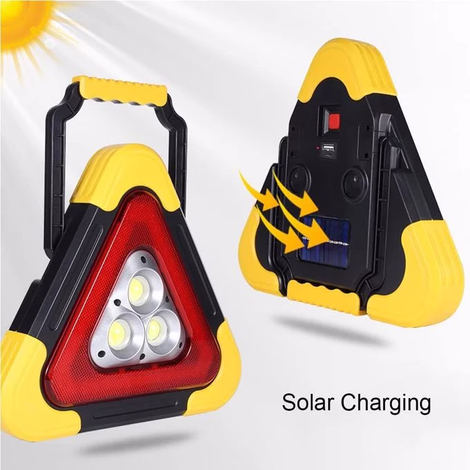 Triangle d&rsquo;avertissement à énergie solaire