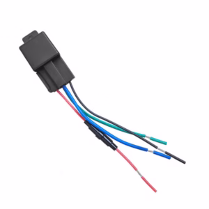 Relais GPS pour voiture localisateur à distance avec option couper et reprendre l’huile à distance